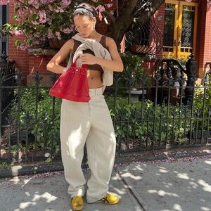 KOTN Unisex Antifit Denim in Natural
